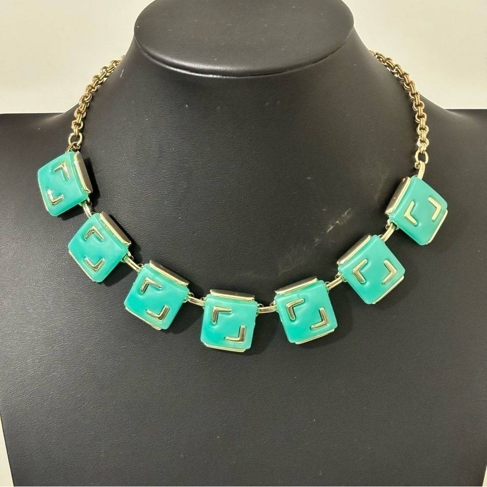 Vintage Coro lucite/acrylic gold tone metal choker